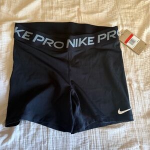 NWT L Nike Pro Black Training Shorts